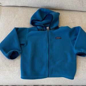 Patagonia Kids Teal Blue Hooded Fleece Zip Jacket. 3T